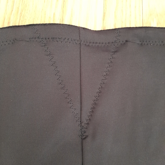 Black Miraclesuit Shapewear - Picture 9 of 11